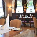 La Pura Womens Health 4*
