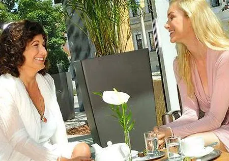 La Pura Womens Health 호텔 가르스 암 캄프