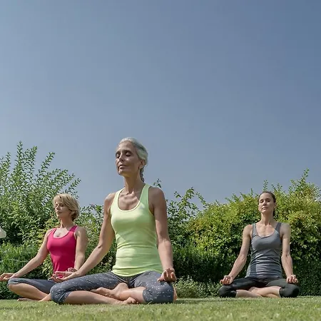 Отель La Pura Women's Health Kamptal 4*