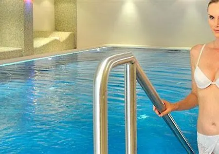 호텔 La Pura Womens Health 가르스 암 캄프