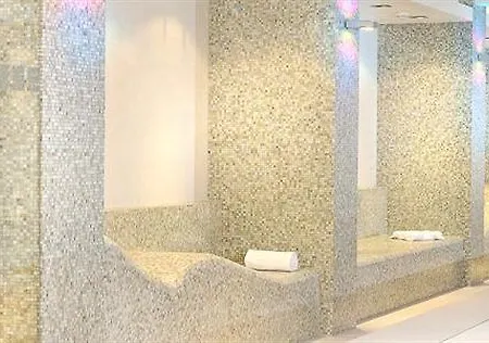 La Pura Womens Health 호텔 가르스 암 캄프