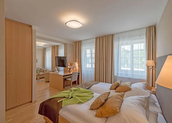 La Pura Womens Health 4*