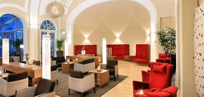 La Pura Womens Health Hotel