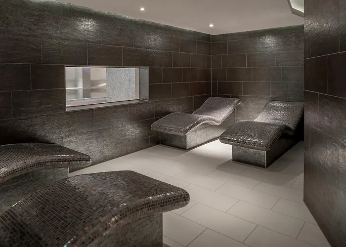 La Pura Womens Health غراس أم كامب