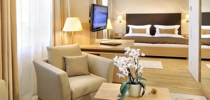 Hotel La Pura Womens Health Gars am Kamp